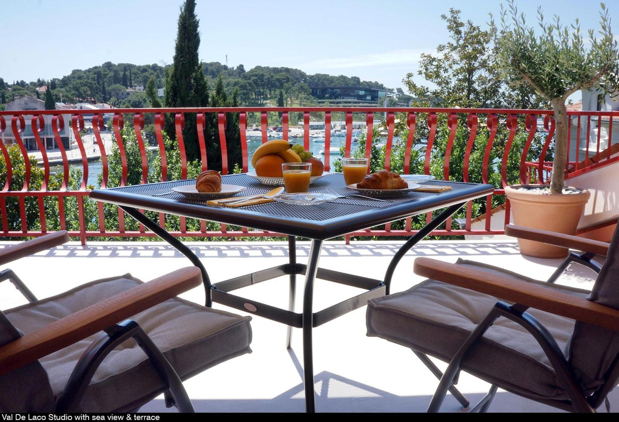 Val De Laco Studio Apartments Rovinj Bagian luar foto